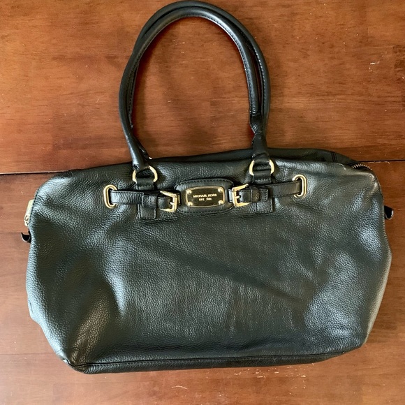 Michael Kors Weekender XXL Bag - Picture 1 of 6